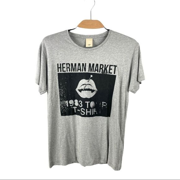 𝅺NEW Herman Market Lips Tour Grey Rayon Cotton T-Shirt Size S - Picture 2 of 7
